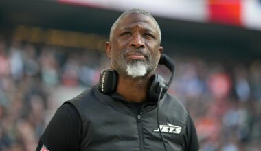 Broncos' Sean Payton calls Aaron Glenn's clock management 'unusual'