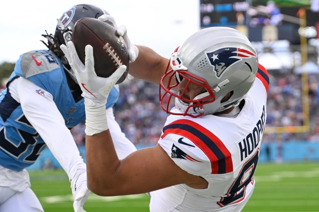 Standout plays from Kayshon Boutte, Austin Hooper, DeMario Douglas help Patriots win