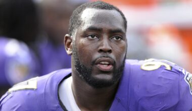 Former NFL defensive end Arthur Jones dead at 39