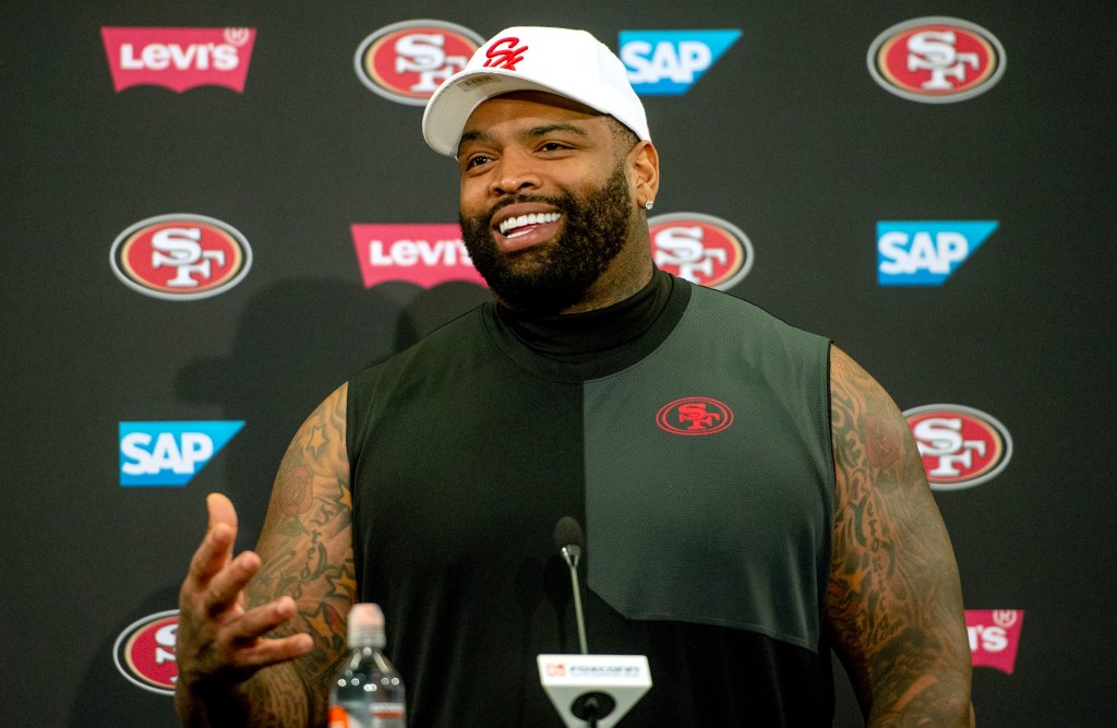 49ers' Trent Williams heading home to take on Houston Texans
