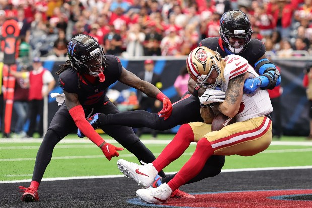 George Kittle #85 of the San Francisco 49ers scores a touchdown in the second quarter of the game against the Houston Texans at NRG Stadium on Oct. 26, 2025 in Houston, Texas. (Photo by Alex Slitz/Getty Images)