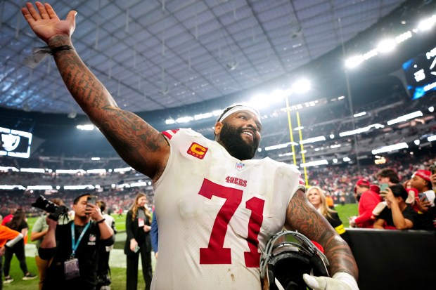 Trent Williams #71 of the San Francisco 49ers celebrates after an overtime win against the Las Vegas Raiders at Allegiant Stadium on Jan. 01, 2023 in Las Vegas, Nevada. (Photo by Jeff Bottari/Getty Images)