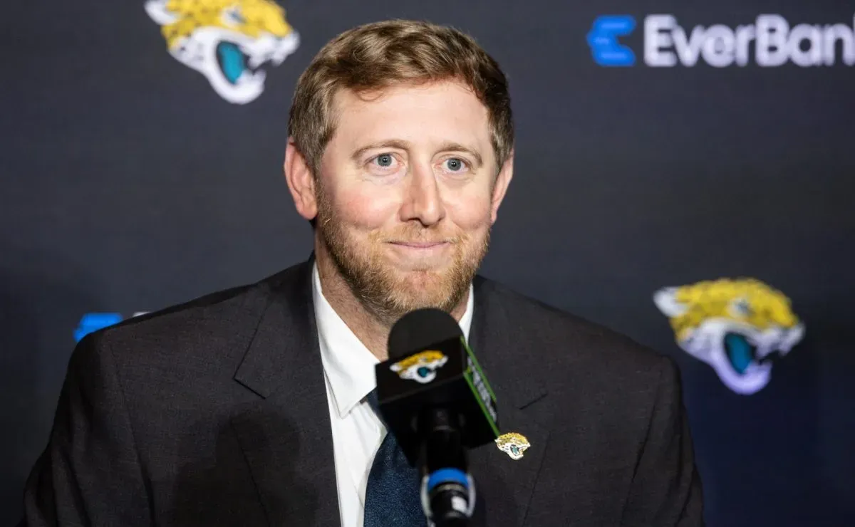 Jaguars HC Liam Coen reveals timeframe for Trevor Lawrence's key teammate to return ahead of MNF game vs Patrick Mahomes' Chiefs