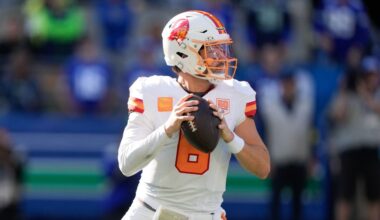 Tampa Bay Buccaneers quarterback Baker Mayfield (6) looks to throw during the second half of an NFL football game against the Seattle Seahawks, Sunday, Oct. 5, 2025, in Seattle. (AP Photo/Stephen Brashear)