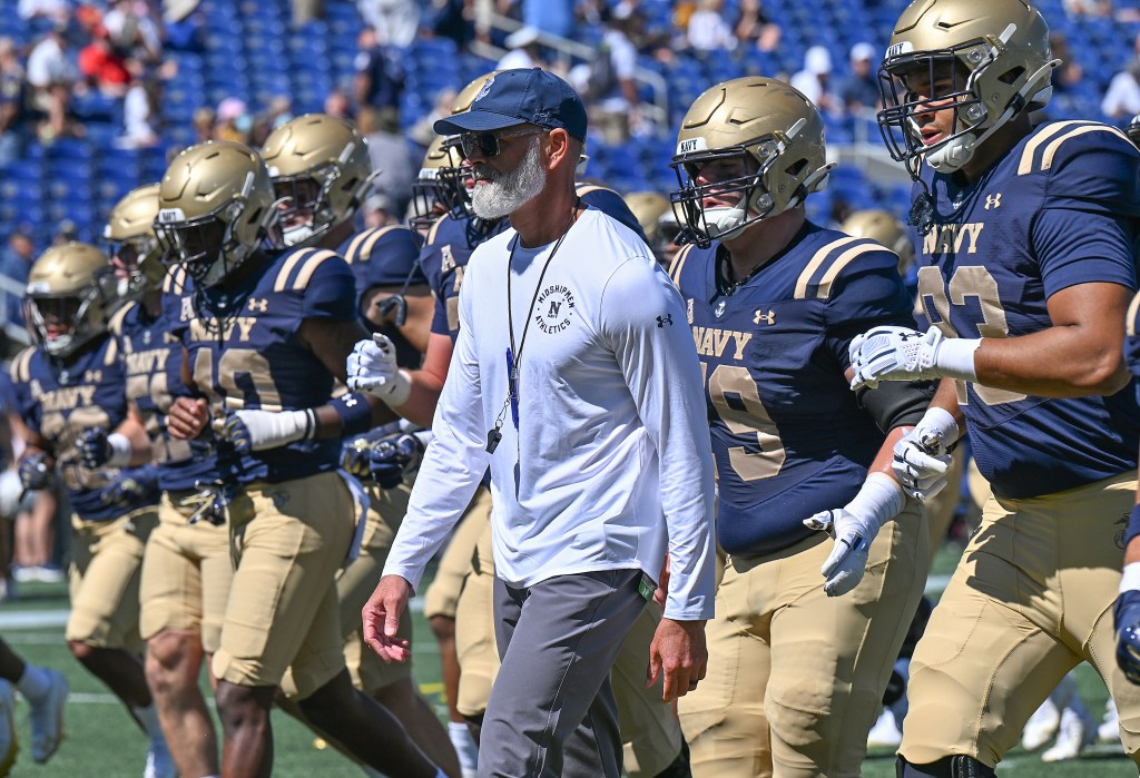Navy football travels to take on much improved Temple - Baltimore Sun