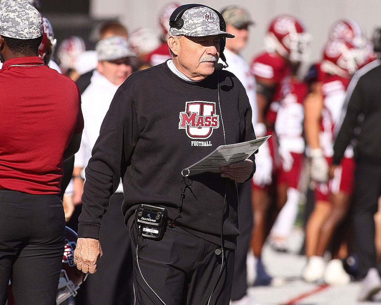 Syracuse football calls in ‘Dr. Blitz’ to help its defense