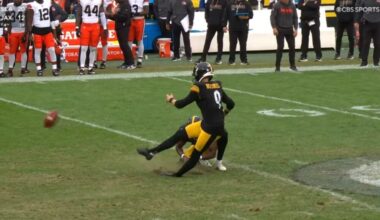 'Borderline Unplayable:' Aaron Rodgers Beats Up On Acrisure Stadium's 'Torn Up' Field