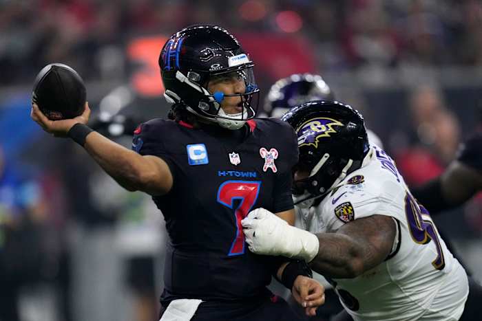 Texans look to reverse ‘embarrassing’ past against banged-up Ravens, win for first time in Baltimore