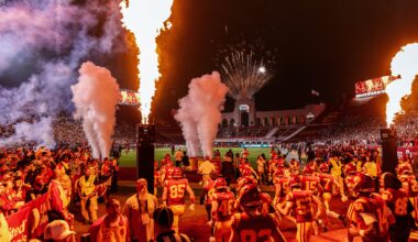 Research collaboration gives USC football team a competitive edge