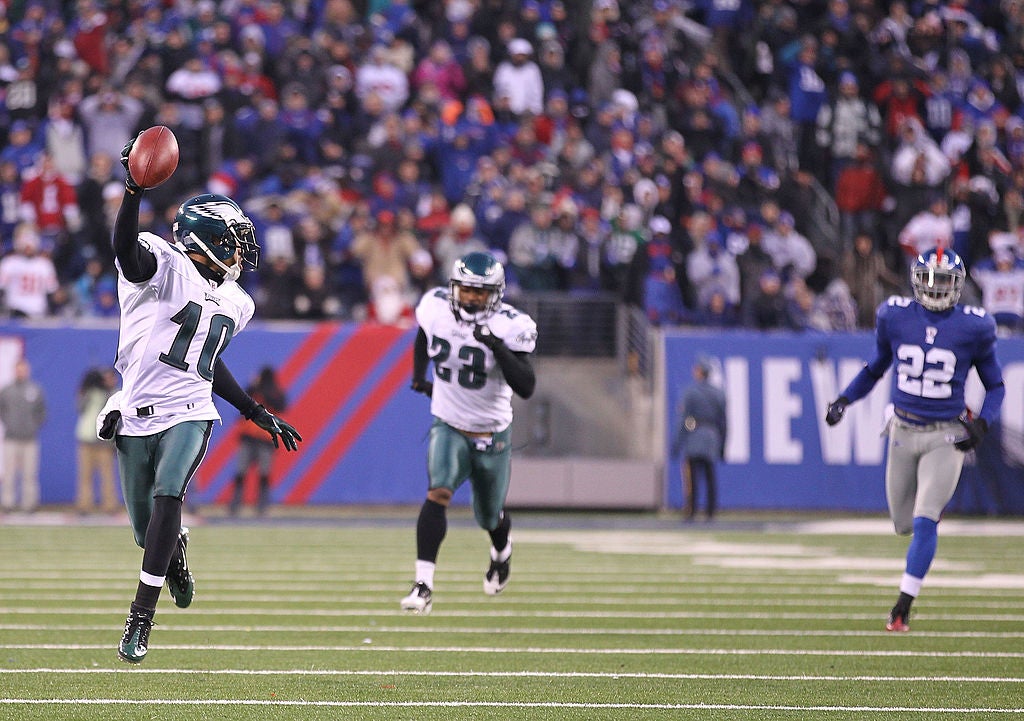 DeSean Jackson #10 of the Philadelphia Eagles returns a punt for the winning touchdown as time runs out defeating the New York Giants 38-31 during their game on December 19, 2010 at The New Meadowlands Stadium. (Al Bello/Getty Images)