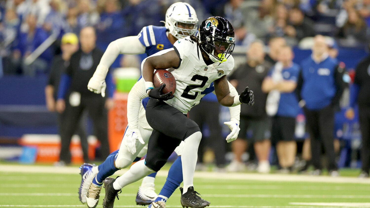 D'Ernest Johnson Cardinals...