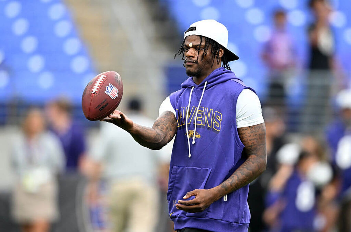 Ravens’ Lamar Jackson questionable vs. Bears; Tyler Huntley to start if Jackson’s out