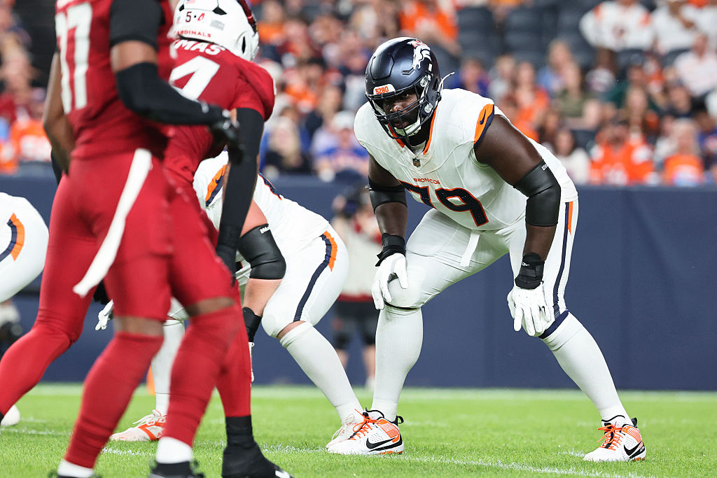 Broncos place starting guard on IR again