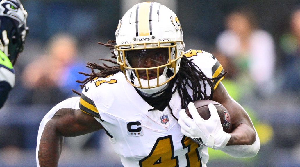 Chiefs Get Definitive Answer on 7,000-Yard RB Amid Trade Rumors