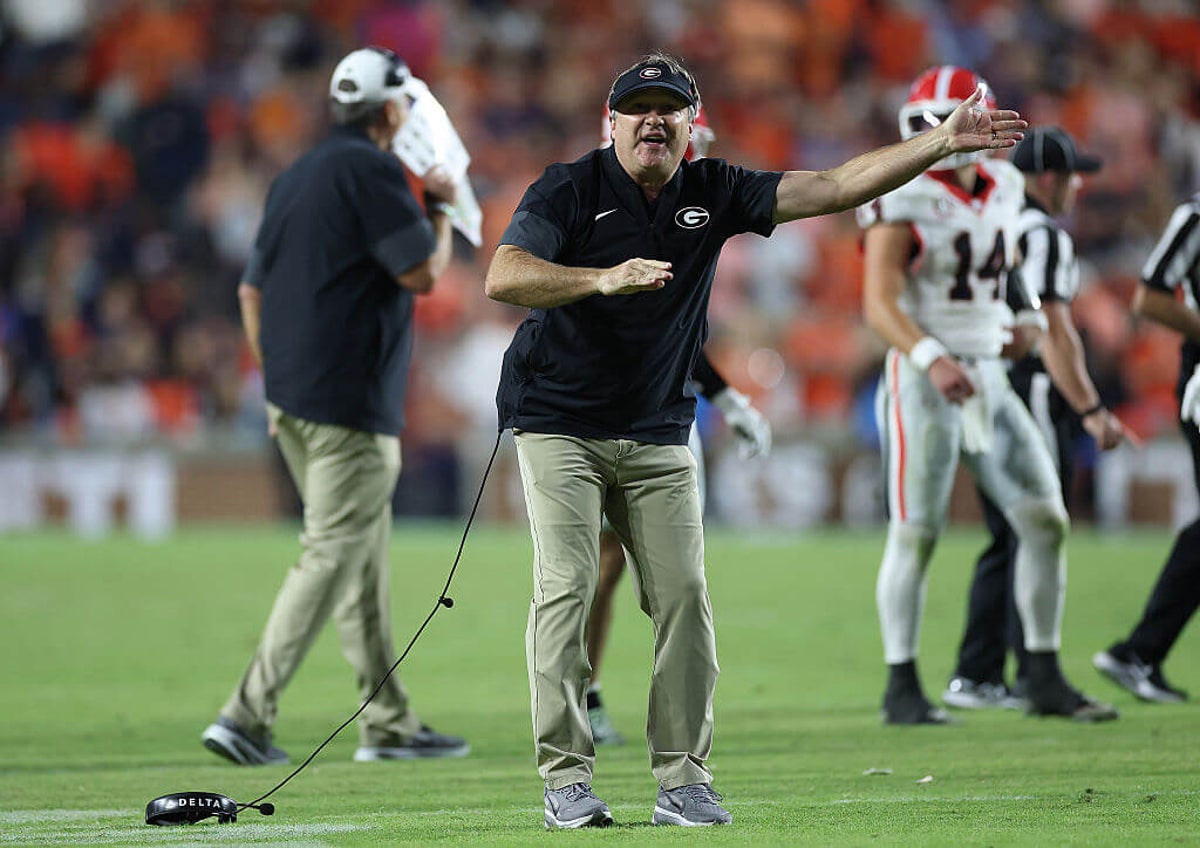 Referee who reversed Kirby Smart timeout removed from SEC officiating lineup: Sources