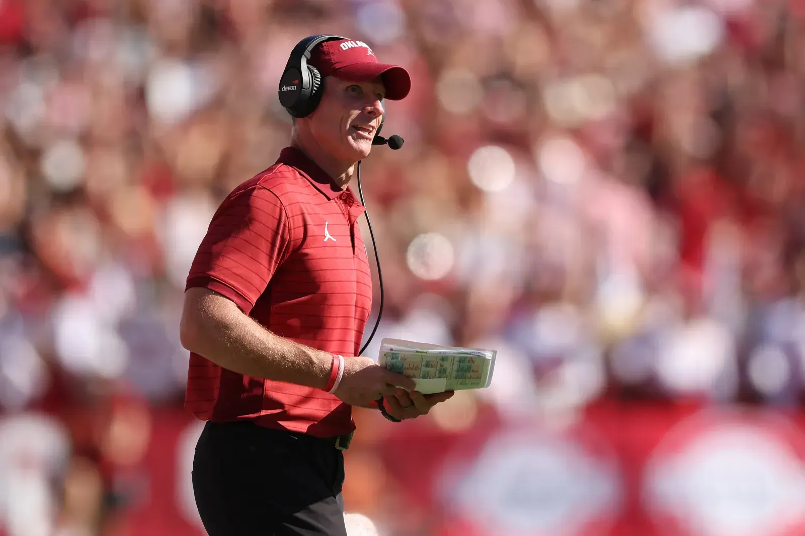Head coach Brent Venables of the Oklahoma Sooners
