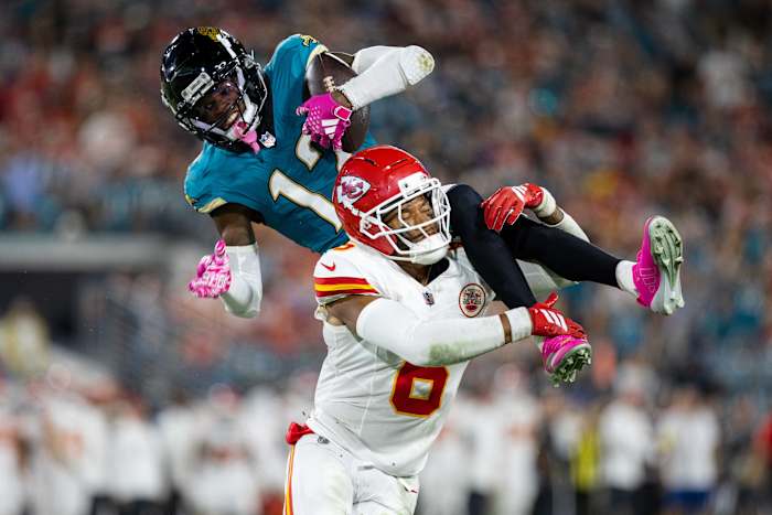 Scenes from Jaguars epic ‘Monday Night Football’ win over Chiefs