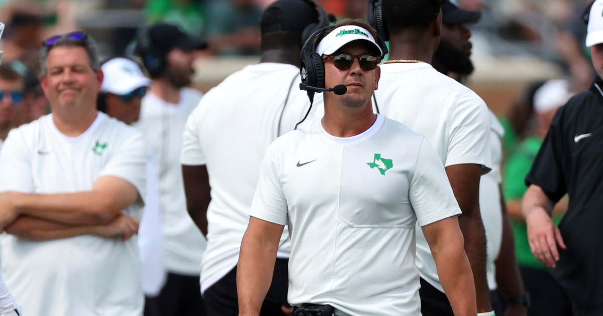 CFP bound? How Eric Morris, walk-on QB have turned North Texas into unlikely Cinderella