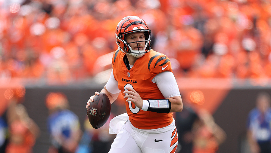 UW Huskies Jake Browning...