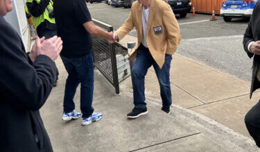 Kelly preaches resilience at Erie stop | News, Sports, Jobs