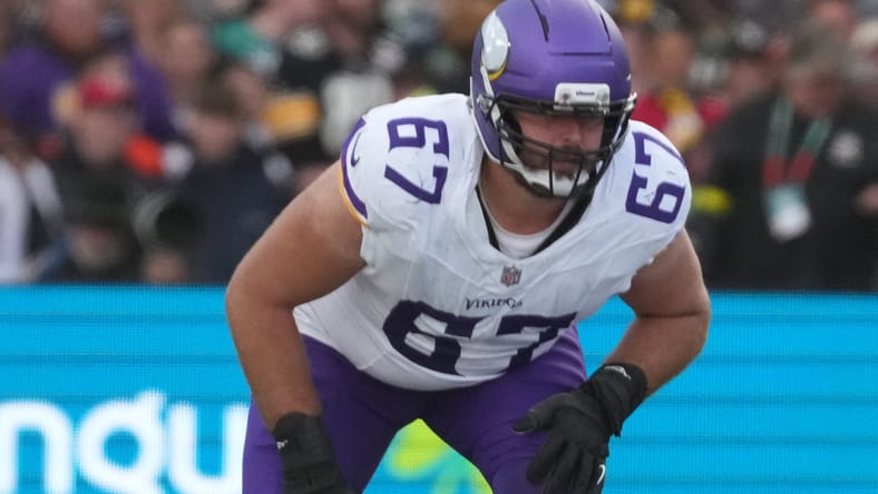 Vikings OT Justin Skule in Week 4