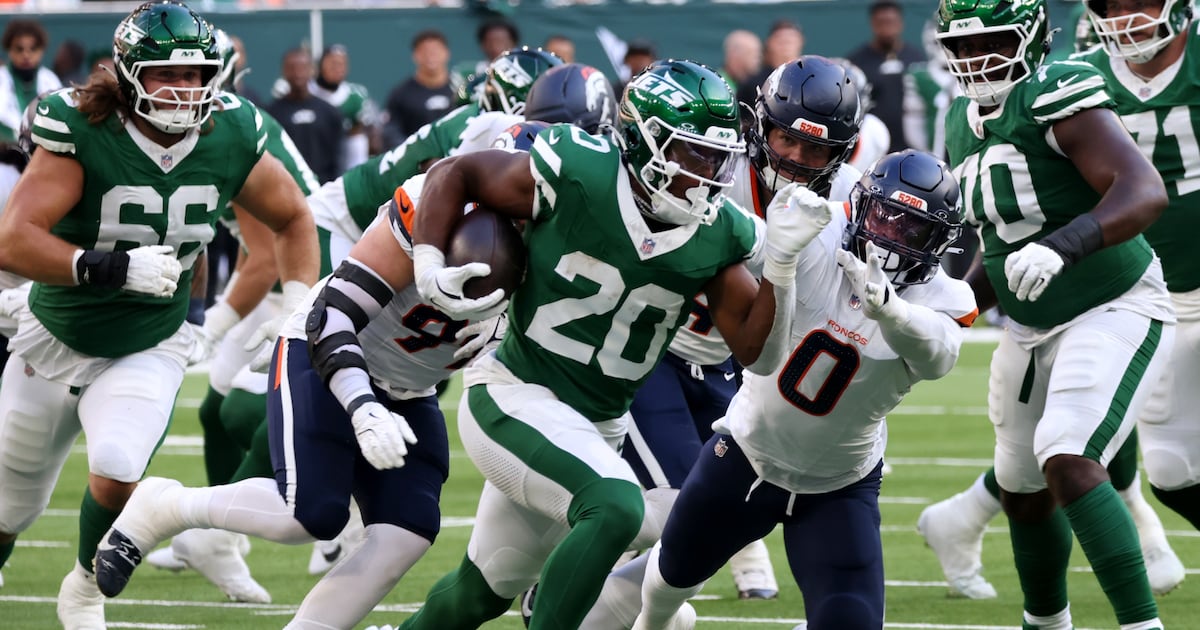 Breece Hall's cryptic post stirs trade rumors, Aaron Glenn he doesn't want to deal running back