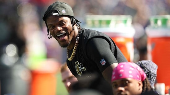 Lamar Jackson #8 of the Baltimore Ravens looks on from the sideline during the second quarter against the Houston Texans (Getty Images via AFP)