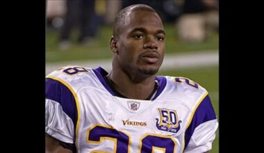 Former Vikings star Adrian Peterson arrested for DWI in Texas