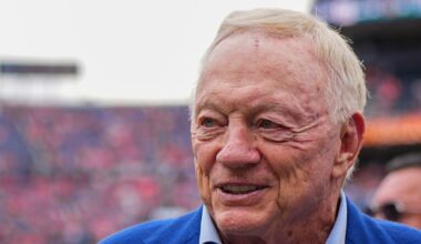 With NFL’s trade deadline looming, Cowboys’ Jerry Jones talks natural gas instead