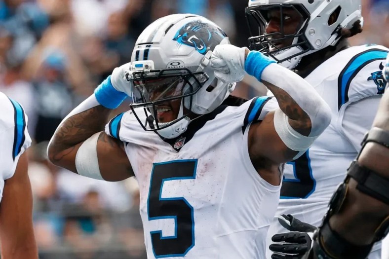 Panthers RB Rico Dowble's Week 6 Availability in Question After Injury