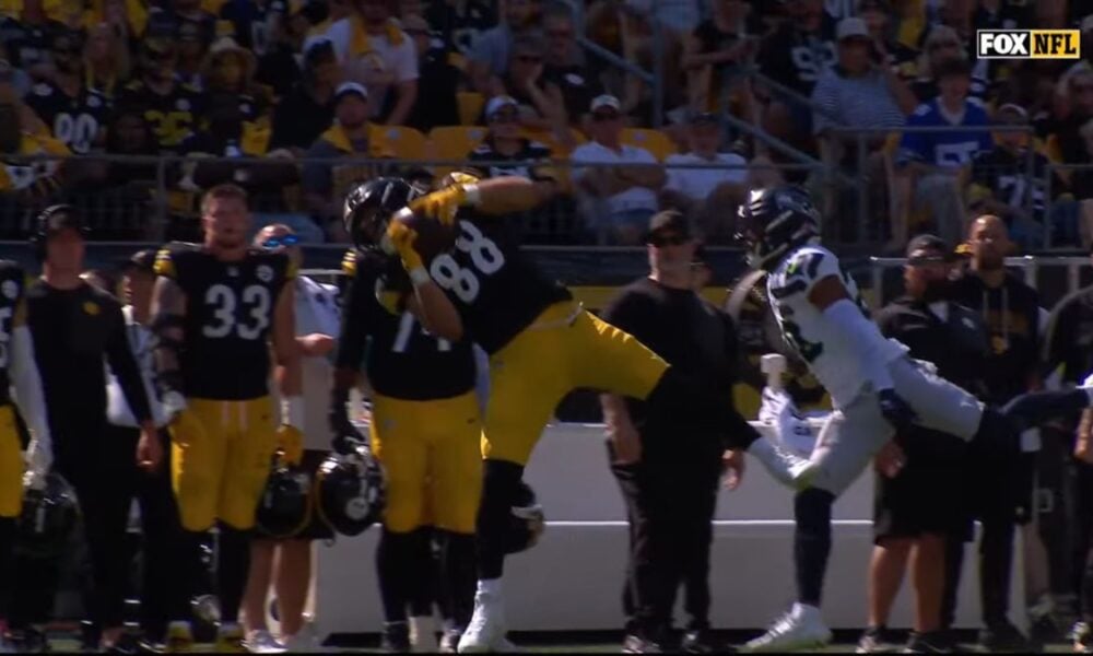 Aaron Rodgers Shares What It'll Take To Get Pat Freiermuth More Involved