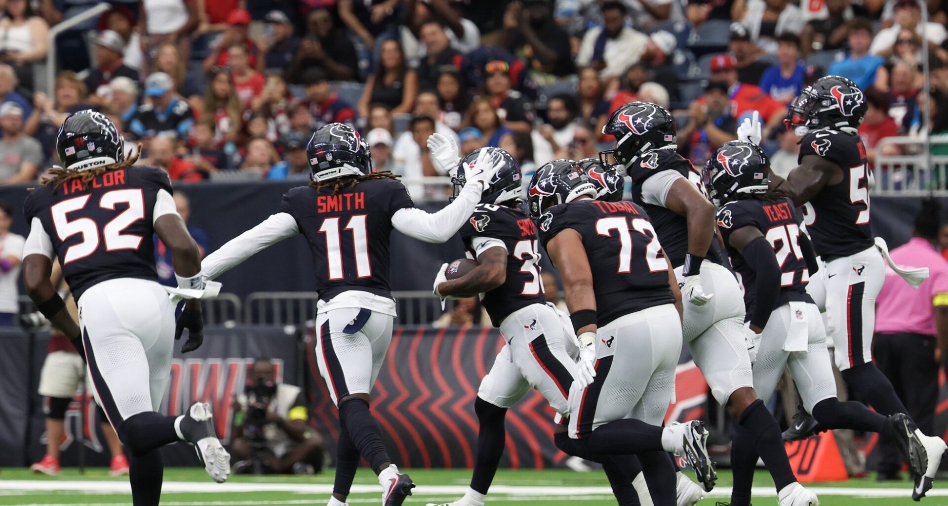 Patriots, Texans Could Agree On Game-Changing Trade