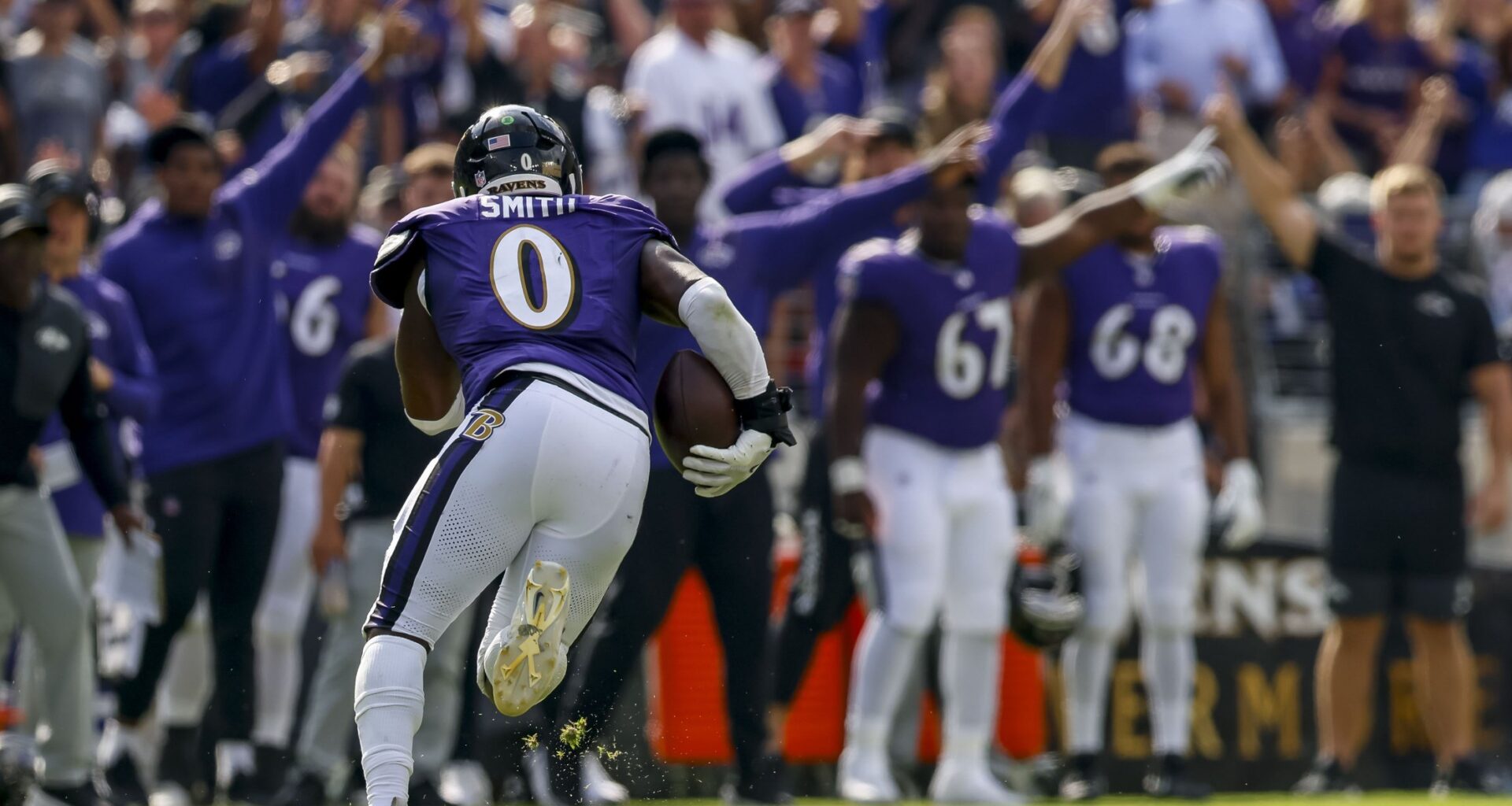 Bears' Cole Kmet Reflects on Roquan Smith Trade Ahead of Ravens Matchup