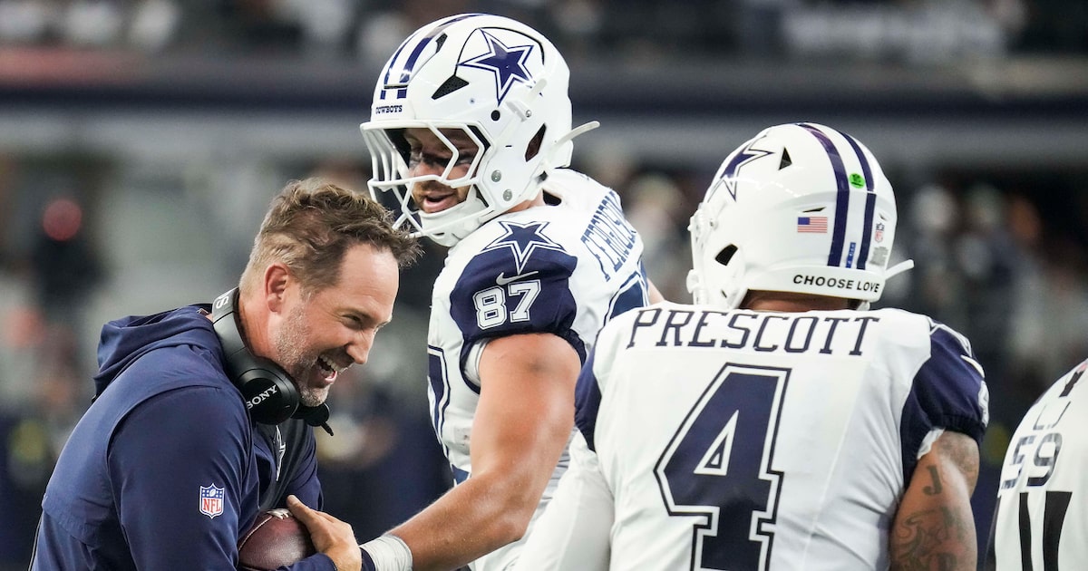 Jake Ferguson’s big day highlighted by Dak Prescott nod, unintentional gift for Dez Bryant