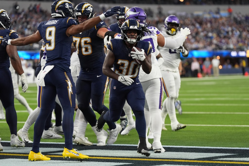 Vikings’ defensive struggles start with inability stop the run – Twin Cities
