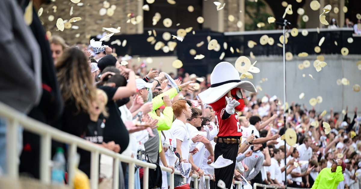 Big 12 harshens penalty for items thrown on field amid Texas Tech’s tortilla controversy