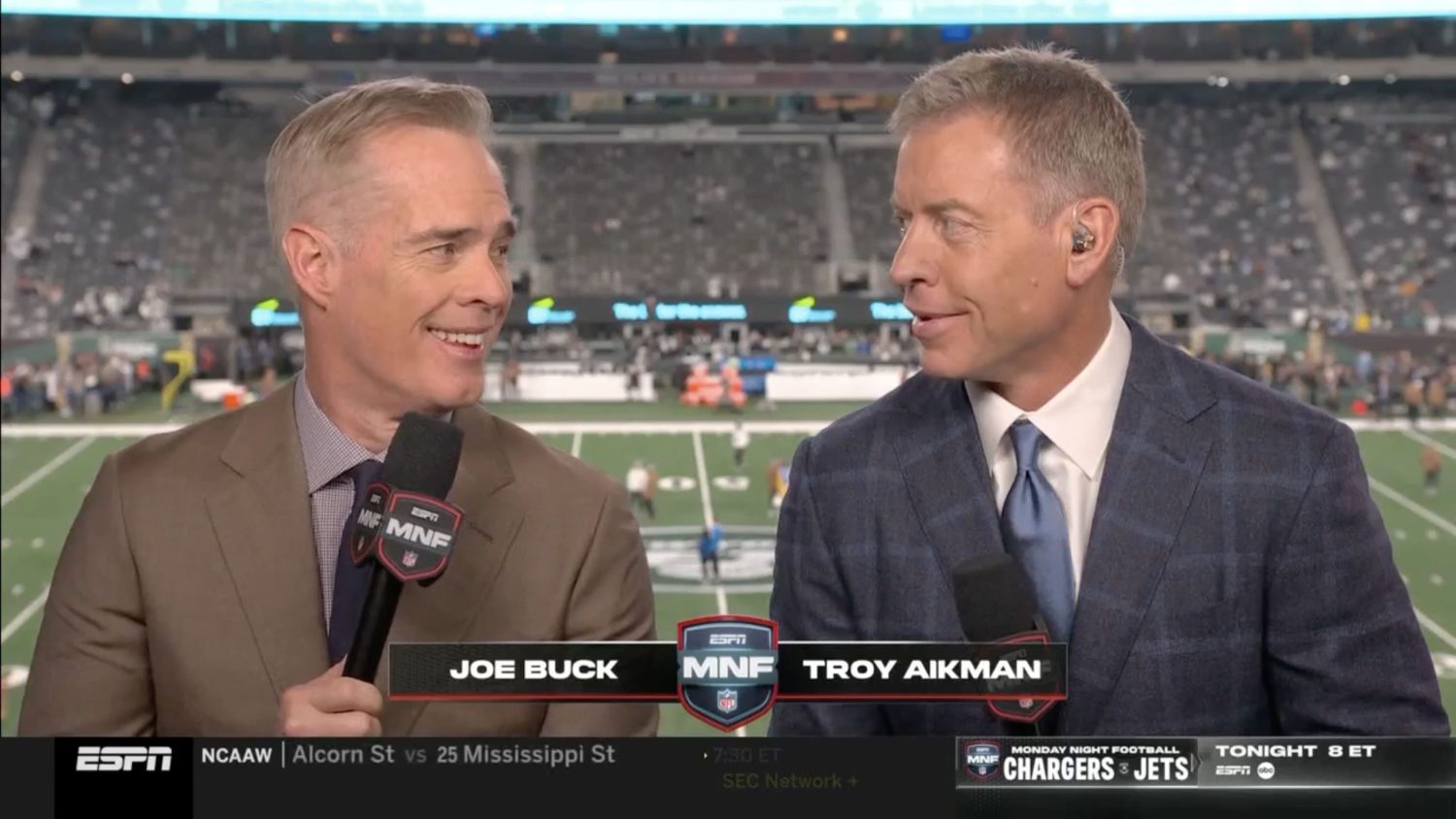 Joe Buck: Troy Aikman is ‘intense’