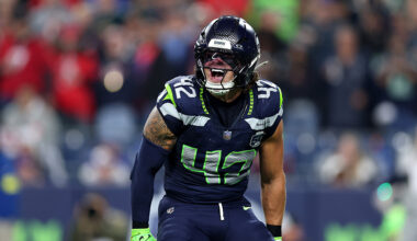 Seattle Seahawks Drake Thomas...