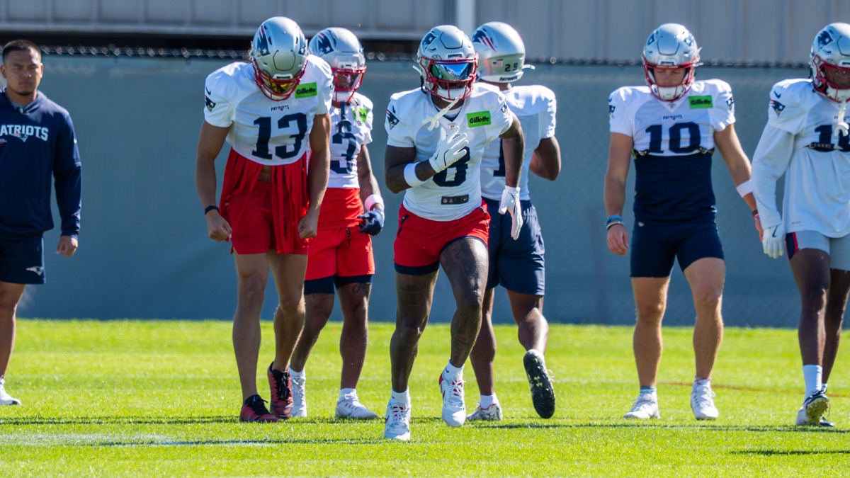 Patriots WR Stefon Diggs providing Drake Maye with ‘a lot of answers’ – NBC Sports Boston