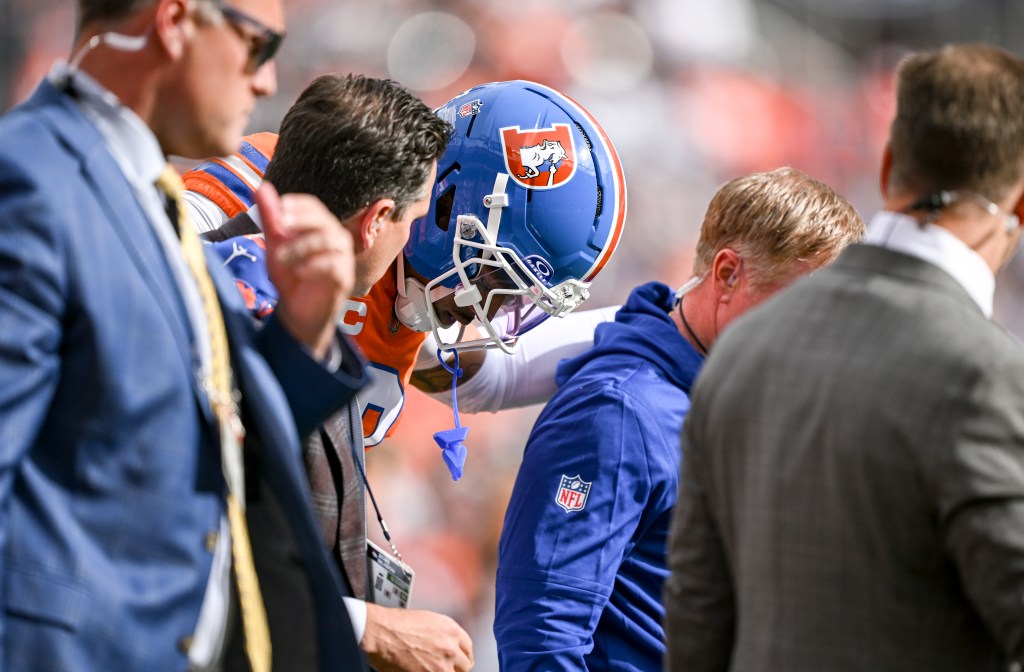 Can Broncos extend win streak at Houston without Pat Surtain II?