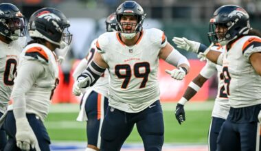 Updates and highlights from the NFL Week 7 game