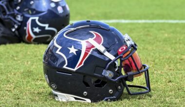 Texans make surprising decision on coach amid major struggles