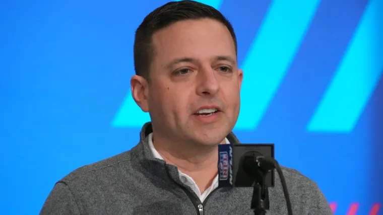 Patriots trade rumors from The Athletic give insight into New England's deadline plans image