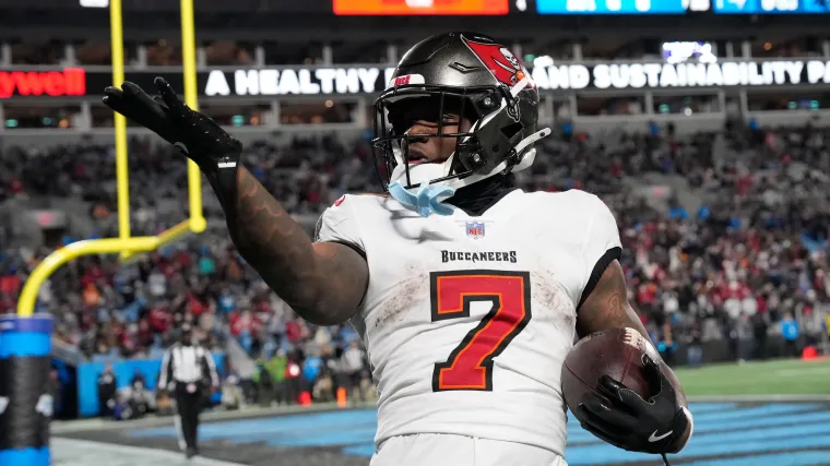 Bucky Irving, Mike Evans injury update: Buccaneers stars off to bad start for Week 6 image