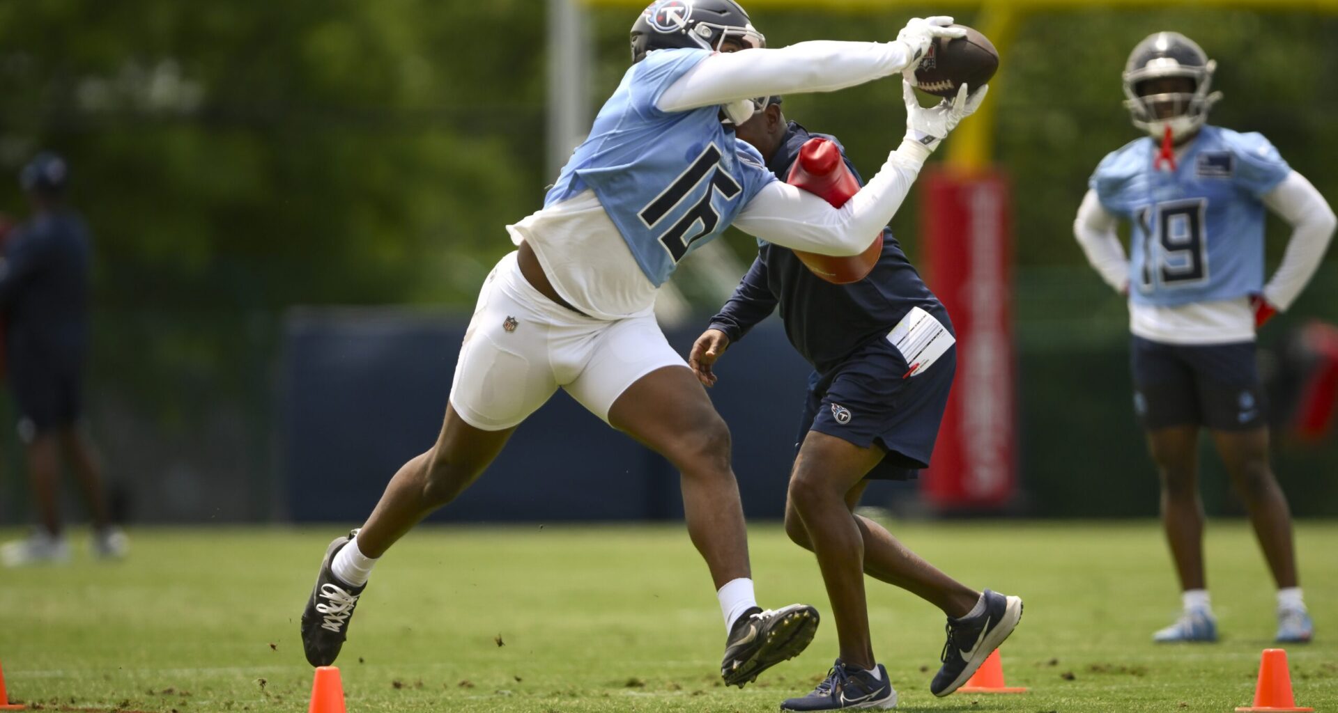 Jets Could Be Interested in Former First-Round Wide Receiver