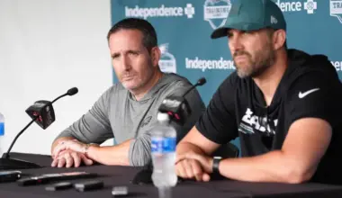 Eagles, 49ers, Lions should immediately call Raiders after seeing Cowboys trade rumor image