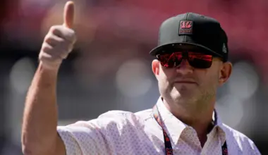 Saints trade rumor from ESPN gives Seahawks and Bengals starting guard to target image