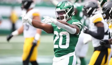 Breece Hall trade rumor from ESPN creates murky outlook for Jets running back image