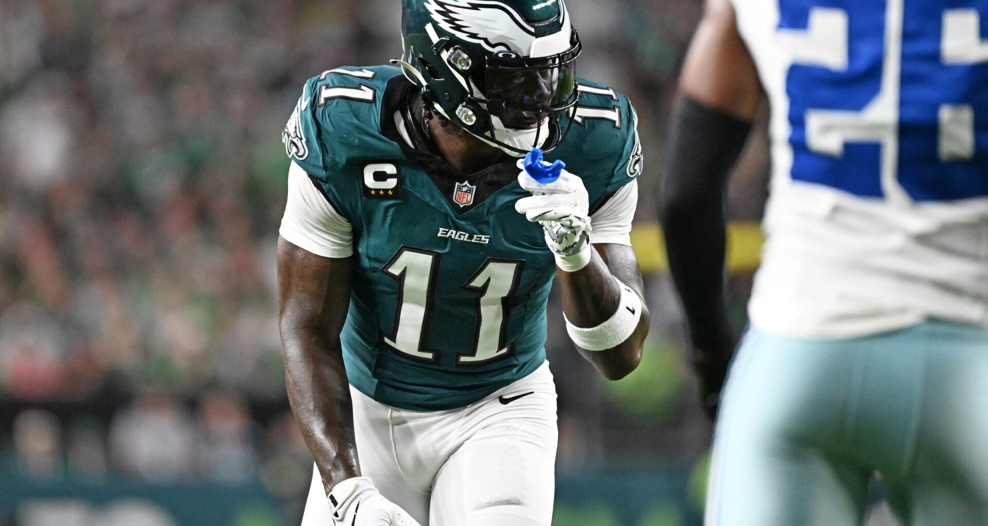 Trade Deadline Buzz: A.J. Brown, Eagles, Giants, Packers