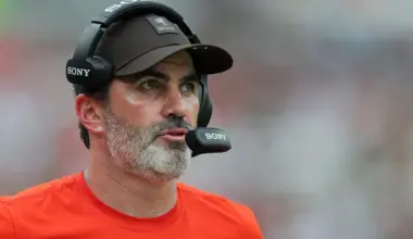 Browns, Raiders floated as landing spots for 10-time Pro Bowl quarterback  image